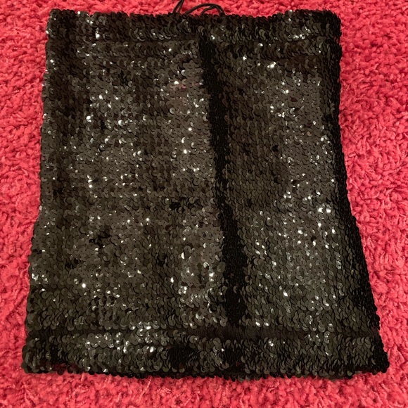 Intimately free people | sequin disco tune top - Picture 3 of 6